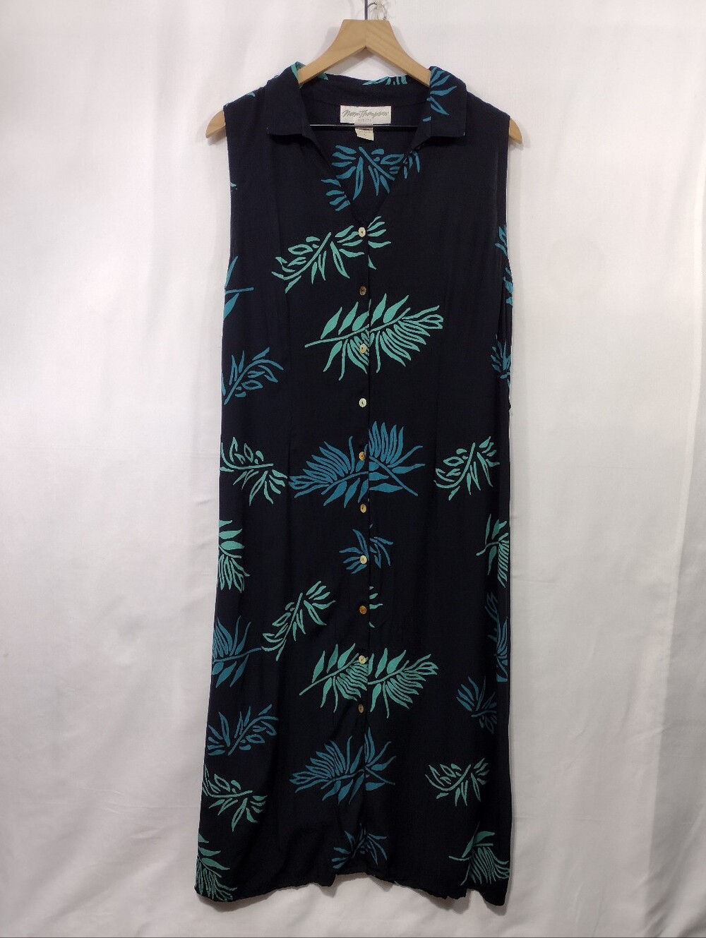 Norm Thompson Sleeveless Tropical-Print Button-Front Dress Womens L Black Blue